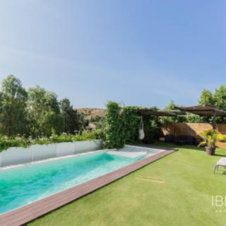 Prodej rodinného domu, 1000m²