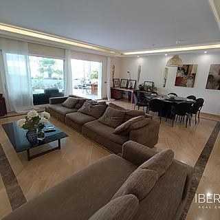 Prodej bytu 3+kk, 157m²