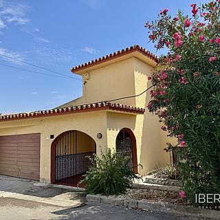 Prodej rodinného domu, 430m&sup2;