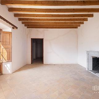 Prodej rodinného domu, 736m²