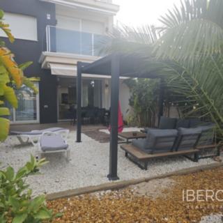 Prodej bytu 3+kk, 97m²
