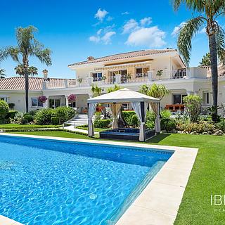 Prodej rodinného domu, 890m&sup2;