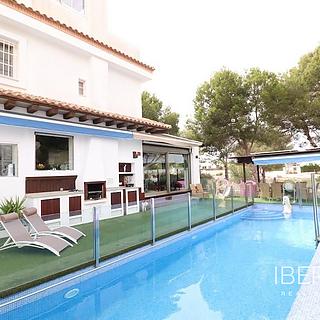 Prodej rodinného domu 170 m² ve Španělsku