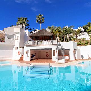 Prodej rodinného domu, 189m&sup2;