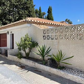 Prodej rodinného domu, 330m&sup2;