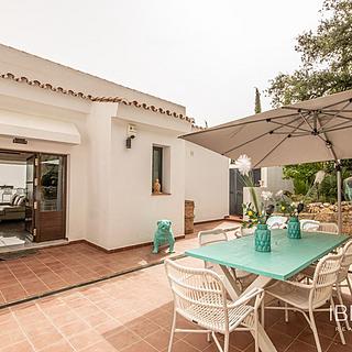 Prodej rodinného domu, 254m&sup2;