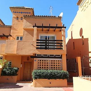 Prodej rodinného domu, 360m²