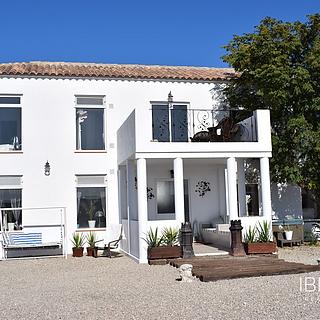 Prodej rodinného domu, 1238m&sup2;