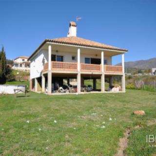 Prodej rodinného domu, 260m²