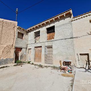 Prodej rodinného domu, 383m²