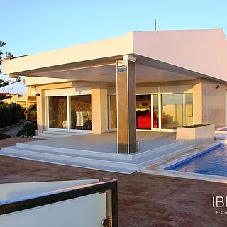 Prodej rodinného domu, 150m&sup2;