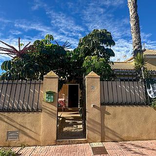 Prodej rodinného domu, 57m&sup2;