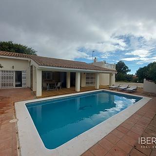 Prodej rodinného domu 165 m² ve Španělsku