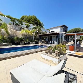 Prodej rodinného domu, 381m&sup2;