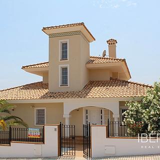 Prodej rodinného domu, 234m&sup2;