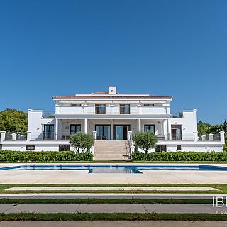 Prodej rodinného domu, 1104m&sup2;