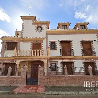 Prodej rodinného domu, 512m&sup2;