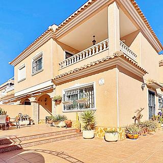 Prodej rodinného domu 98 m² ve Španělsku