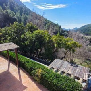 Prodej rodinného domu, 450m²