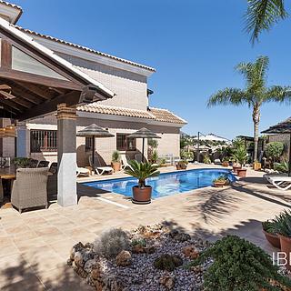 Prodej rodinného domu 528 m² ve Španělsku