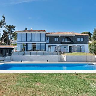 Prodej rodinného domu 845 m² ve Španělsku