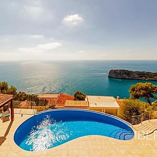 Prodej rodinného domu 347 m² ve Španělsku