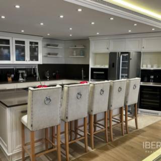 Prodej bytu 5+1 a více, 400m²