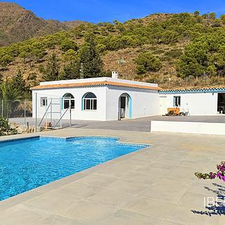 Prodej rodinného domu, 152m&sup2;