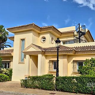 Prodej rodinného domu, 156m&sup2;