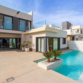 Prodej rodinného domu, 217m&sup2;