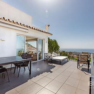 Prodej rodinného domu, 380m&sup2;