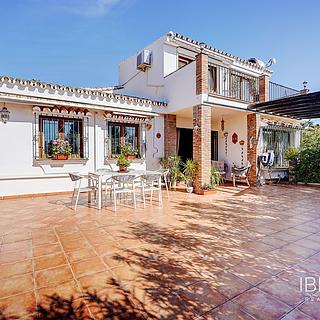 Prodej rodinného domu, 157m&sup2;