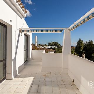 Prodej rodinného domu, 142m&sup2;