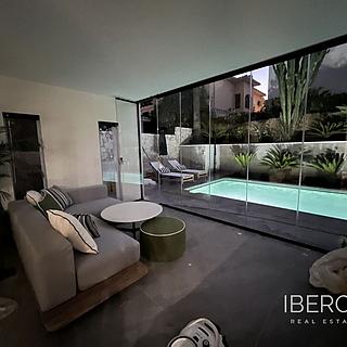 Prodej rodinného domu, 290m&sup2;