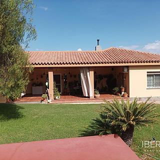 Prodej rodinného domu, 443m&sup2;