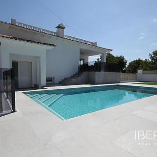 Prodej rodinného domu, 510m&sup2;