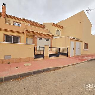 Prodej rodinného domu, 92m²