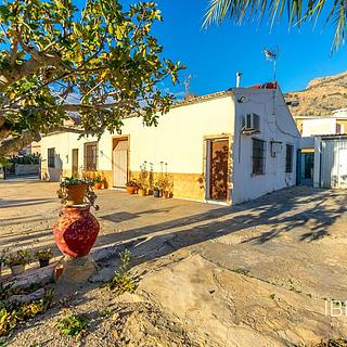 Prodej rodinného domu, 267m&sup2;