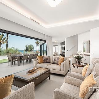 Prodej rodinného domu 364 m² ve Španělsku