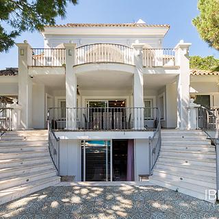 Prodej rodinného domu, 558m&sup2;