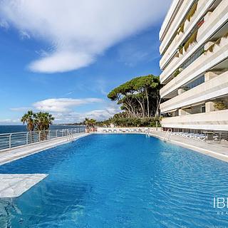 Prodej bytu 3+kk 127 m² ve Španělsku