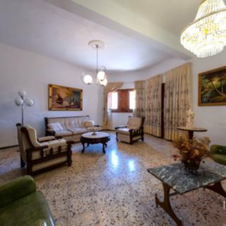 Prodej rodinného domu, 422m²