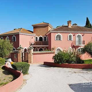 Prodej rodinného domu 377 m² ve Španělsku