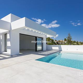 Prodej rodinného domu 230 m² ve Španělsku