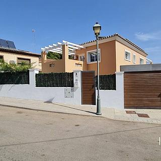 Prodej rodinného domu, 421m&sup2;