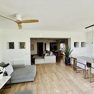 Prodej rodinného domu, 220m&sup2;