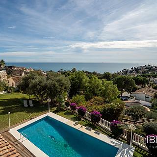 Prodej rodinného domu, 400m&sup2;