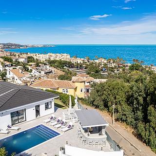 Prodej rodinného domu, 296m&sup2;