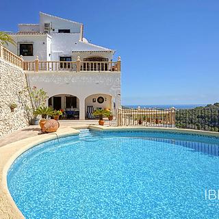 Prodej rodinného domu 286 m² ve Španělsku