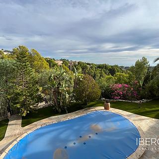 Prodej rodinného domu 522 m² ve Španělsku